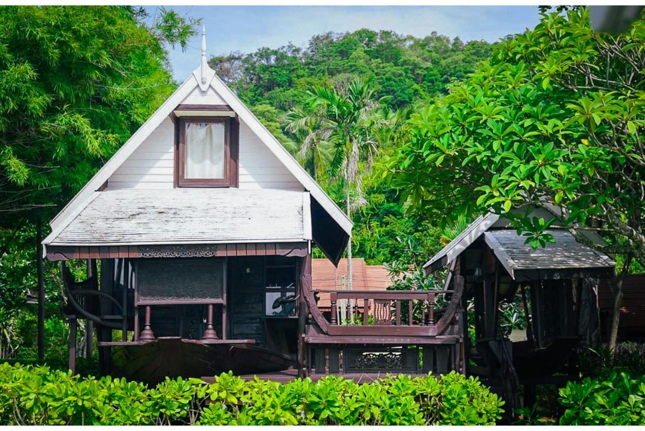 Baan Thong Ching Resort Khanom Exterior photo